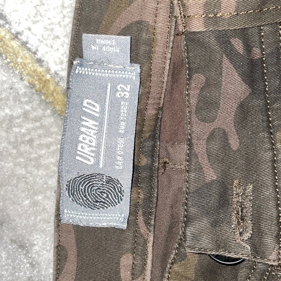 Urban ID Camouflage Pants - Picture 2 of 8